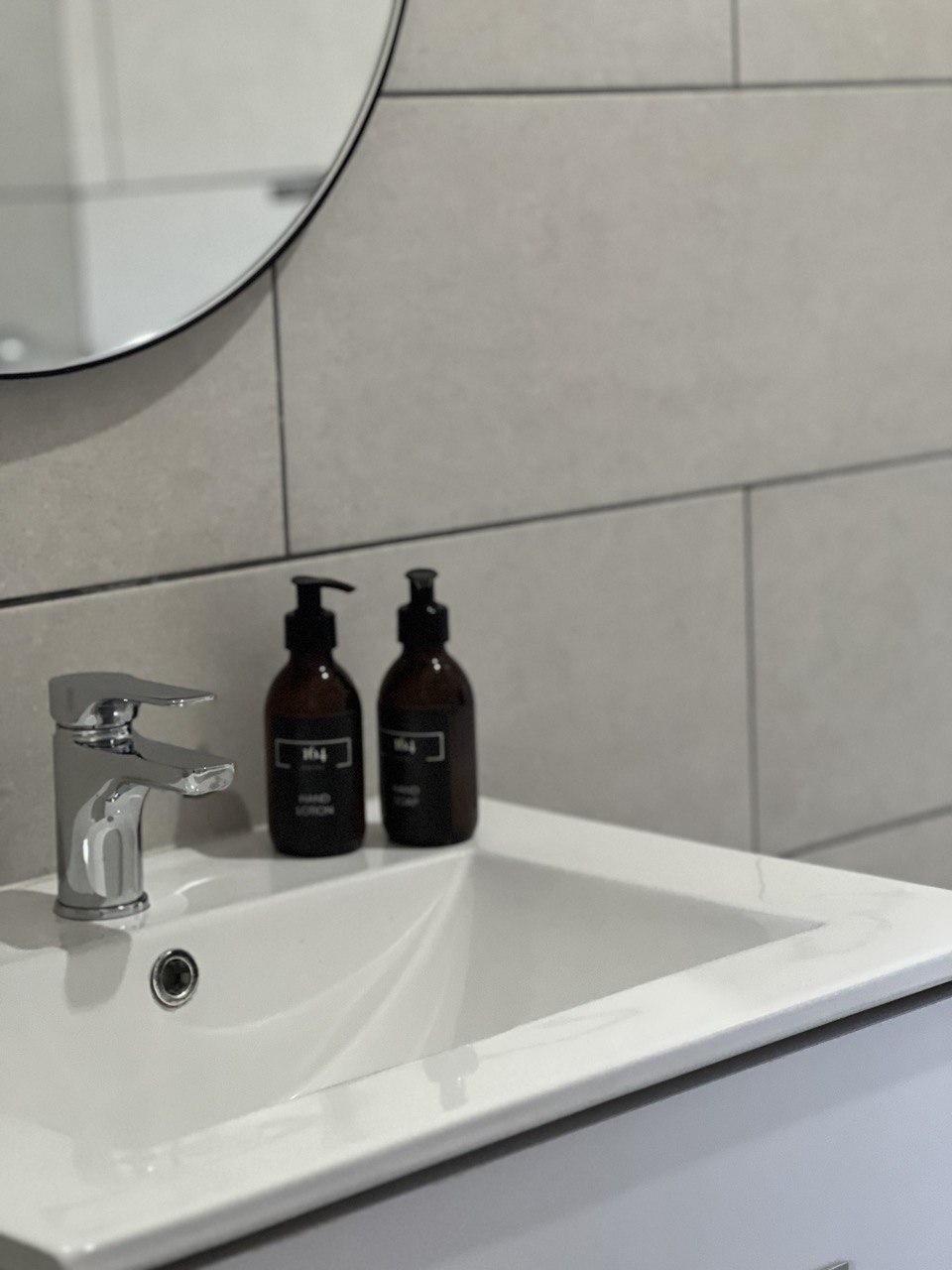 Luxury Suite bathroom